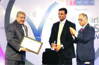 Dr Vivek Desai, MD, Hosmac received ‘Leaders of Tomorrow Award – 2011"